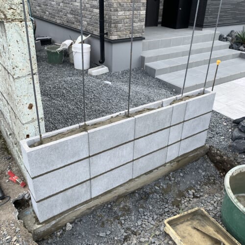 下地ブロック積みです。