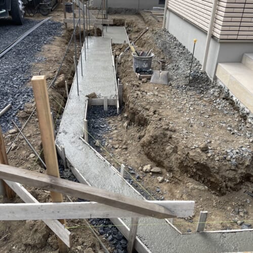 ブロックベースコンクリート打設です。