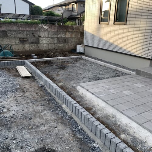 地先ブロック並べです。