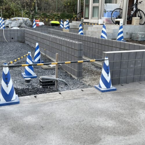 ブロック積み完了です。