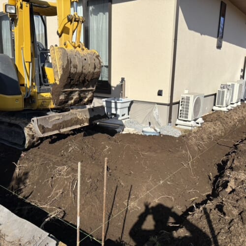 掘削作業となります。