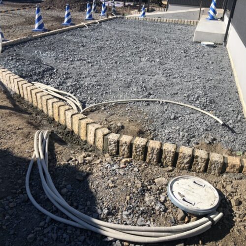 配管埋設作業となります。