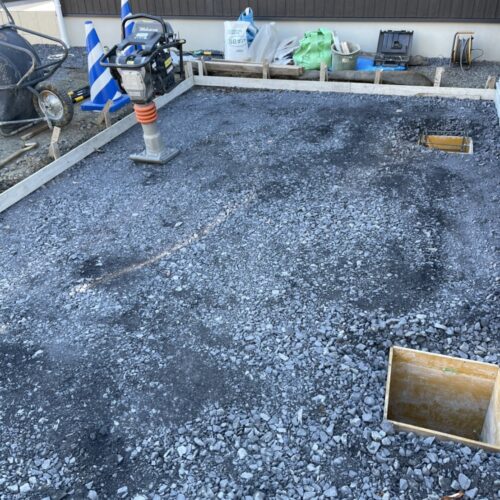 土間転圧状況です。