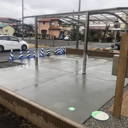 本日は雨の為に工事はお休みとなります。