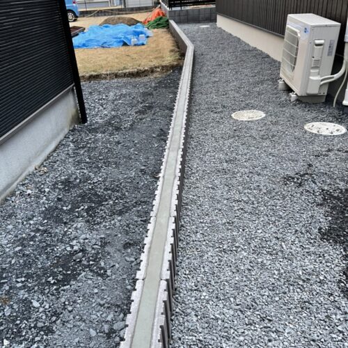 ブロック天端仕上げです。