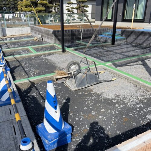 インターロッキング見切りです。