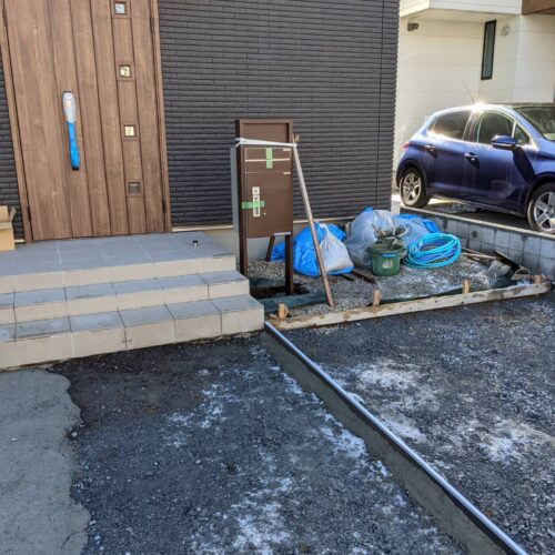 機能門柱設置です。