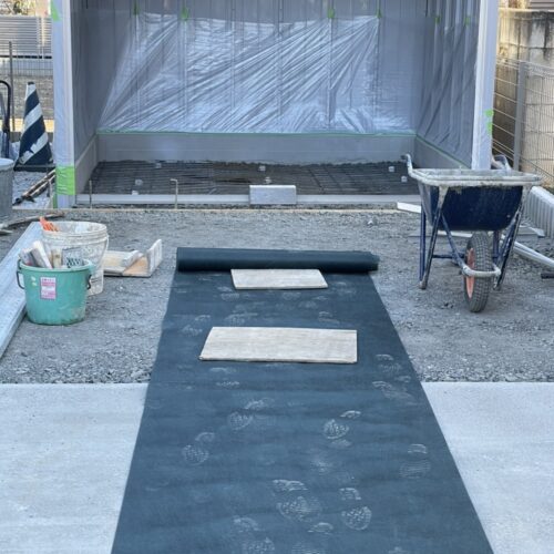 ガレージ下打設前です。