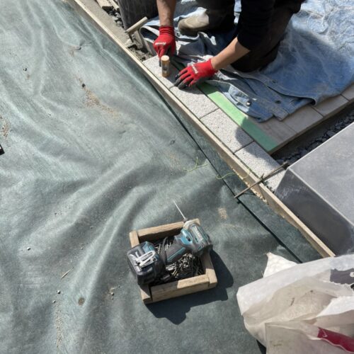 見切りインター施工です。