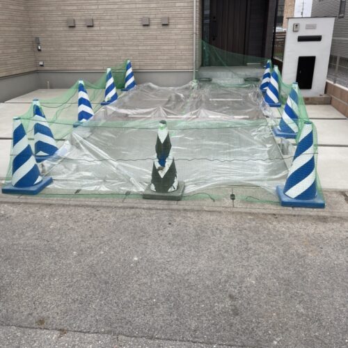 土間コンクリート養生です。