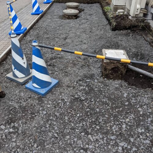 砕石入れです。