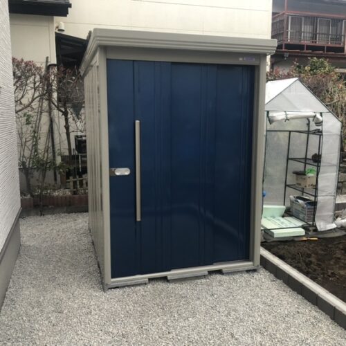 物置きの設置完了です。