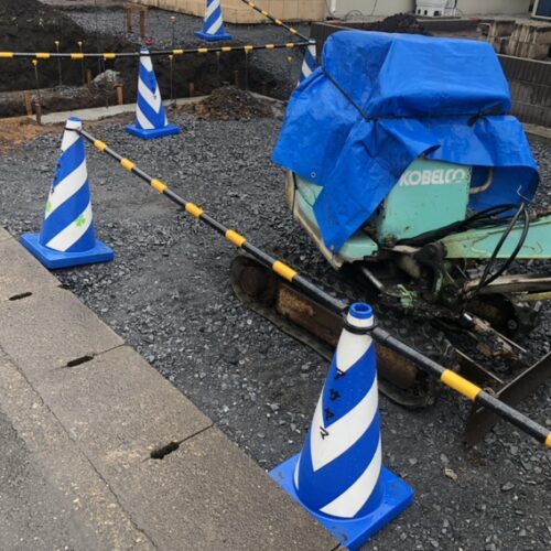 本日は雨の為工事は休工となります。
