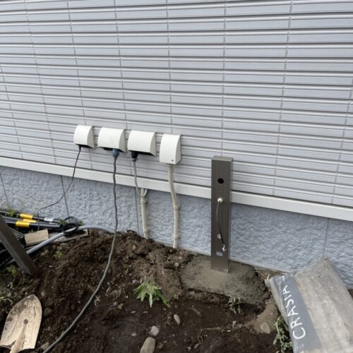 トランス設置柱施工です。