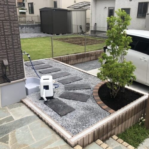 植え込み作業完了です。