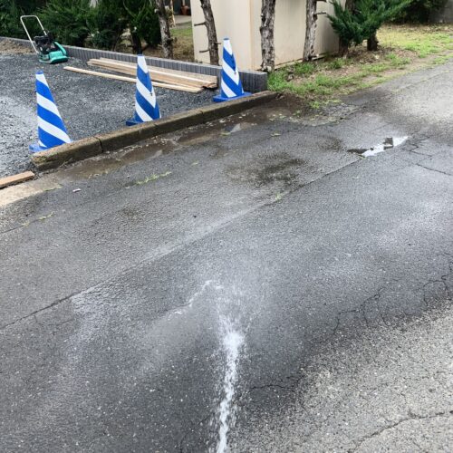 全面道路清掃です。