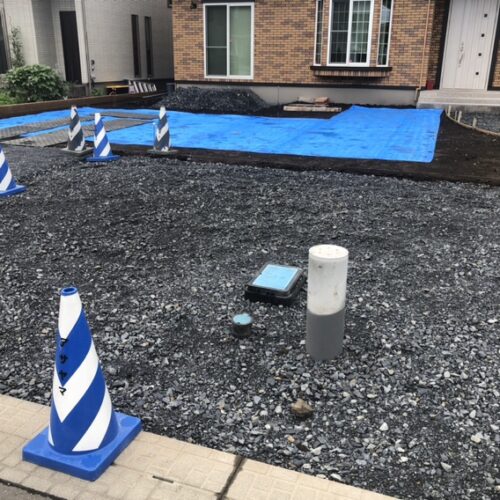 昨日は雨の為に工事作業は休工となります。