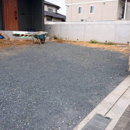 本日より着工です。