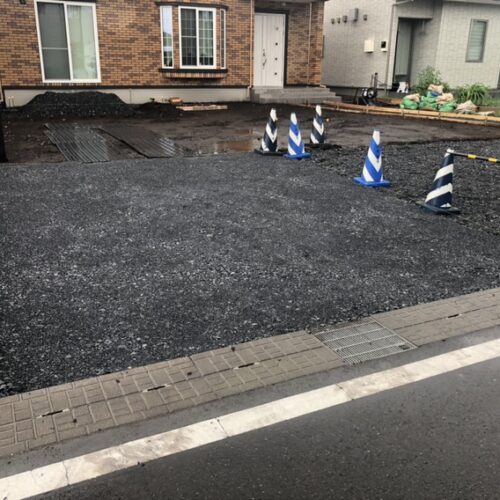 本日の作業は台風の影響で雨の為にお休みとなります。