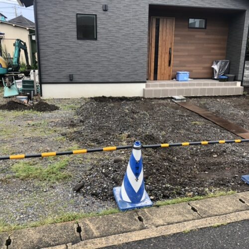 昨日は雨の為工事作業はお休みです。
