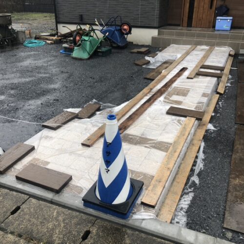 本日は雨の為に工事作業は<br>お休みとなります。