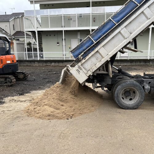 山砂敷きです。