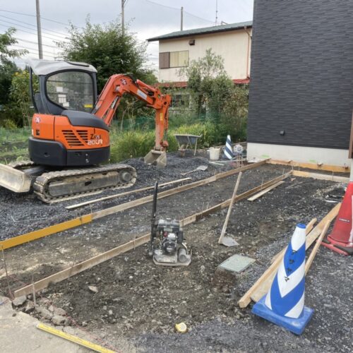 アプローチ部の型枠組みの写真です。