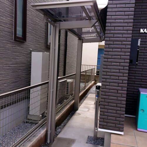 テラス設置完了です。