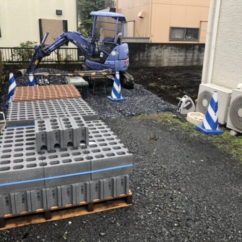本日は雨の為に工事作業はお休みとなります。