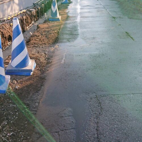 作業終了後の道路清掃です。