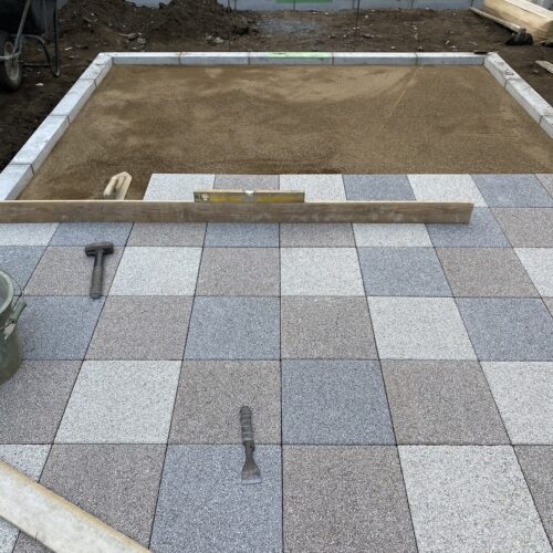 平板敷きです。