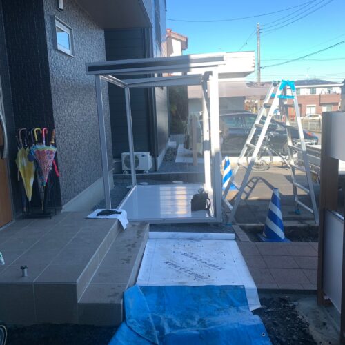 物置設置です。