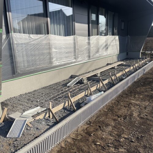 土間メッシュ状況です。