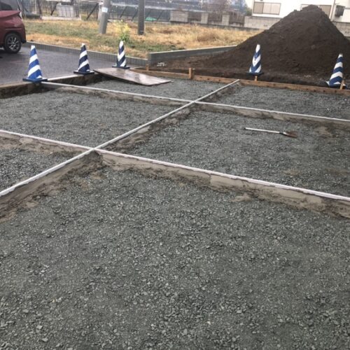 朝から雨模様のお天気となってしまいました。本日の工事作業はお休みとなります。