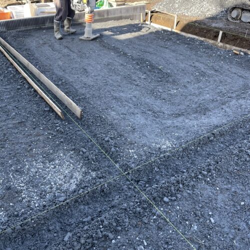 土間転圧です。