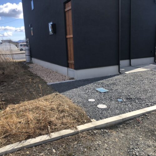 フェンス工事着工前のご近隣ご挨拶へ廻らせて頂きました。来週より工事着工です。