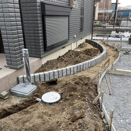 ピンコロ設置です。