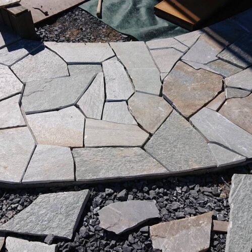 アプローチの施工です。