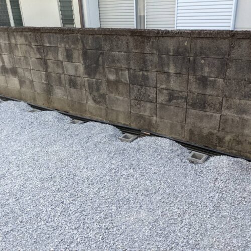 庭の6号砕石敷きです。