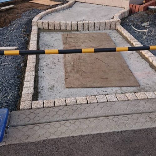 ピンコロ積みです。