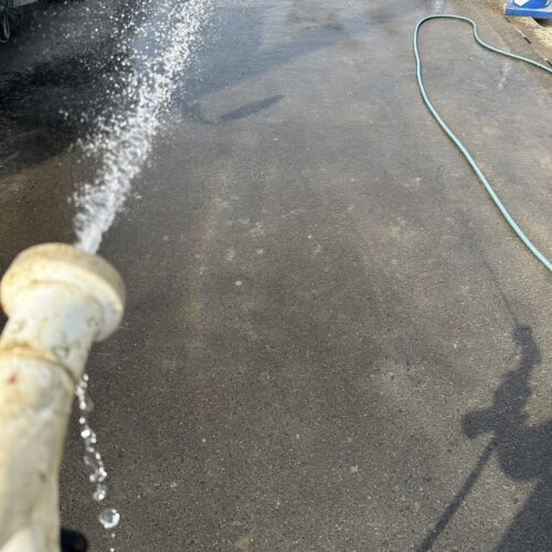 工事完了後の清掃です。