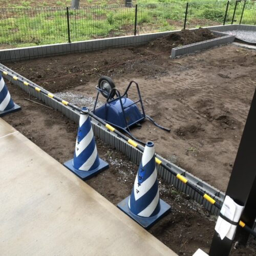 本日は昨日からの雨の為、工事作業はお休みとなります。