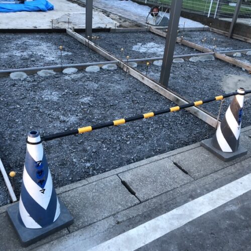 駐車場の型枠組みも終わりコンクリートの打設準備となります。