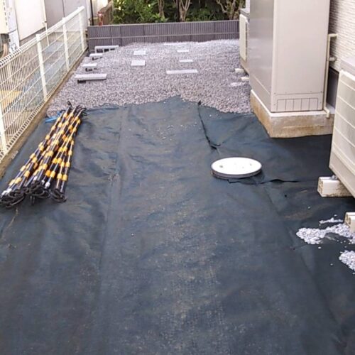 ６号砕石敷作業です。