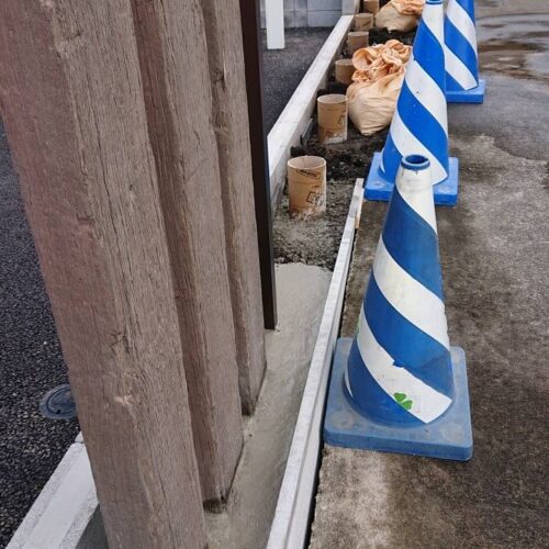 枕木、ボイド管のコンクリート打設です。