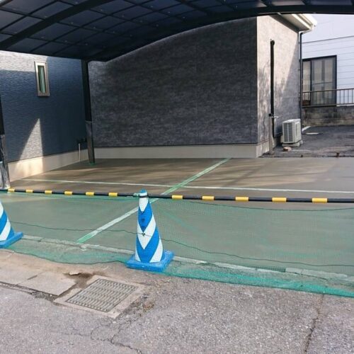 土間コンクリートの動物避けネットです。