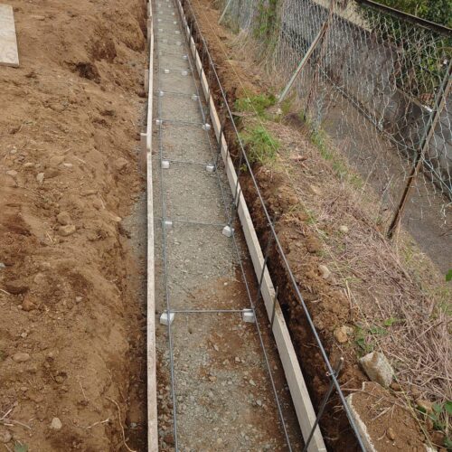 ブロックベースの鉄筋組みです。