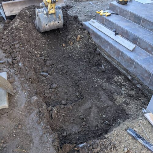 掘削作業です。