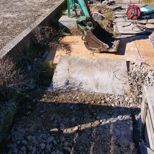 門柱の解体です。