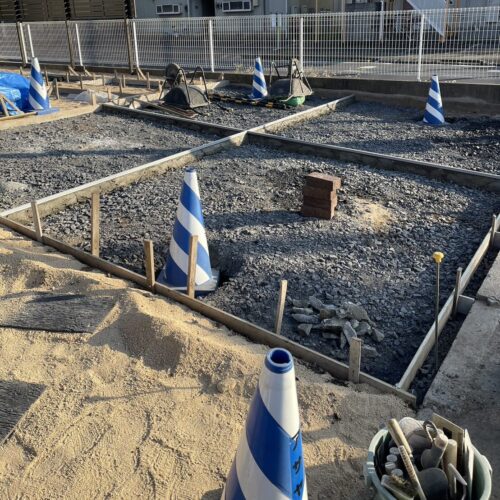 土間コンクリート部分エキスパンタイ施工です。